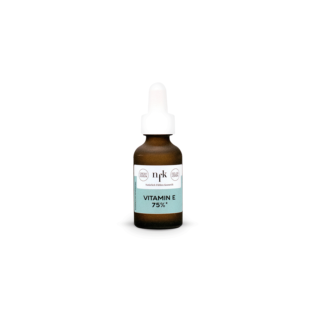 NFK Vitamin E 75 % Aktiv-Konzentrat als Serum in einer braunen Glasflasche (20 ml), mit Tropferpipette und Etikett in weißer und grüner Farbe, vor weißem Hintergrund.