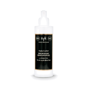 NFK Hydra-Comfort beruhigendes Reinigungsfluid in einer weißen Flasche (200 ml), mit weißem Pumpspender und schwarzem Etikett, vor weißem Hintergrund.